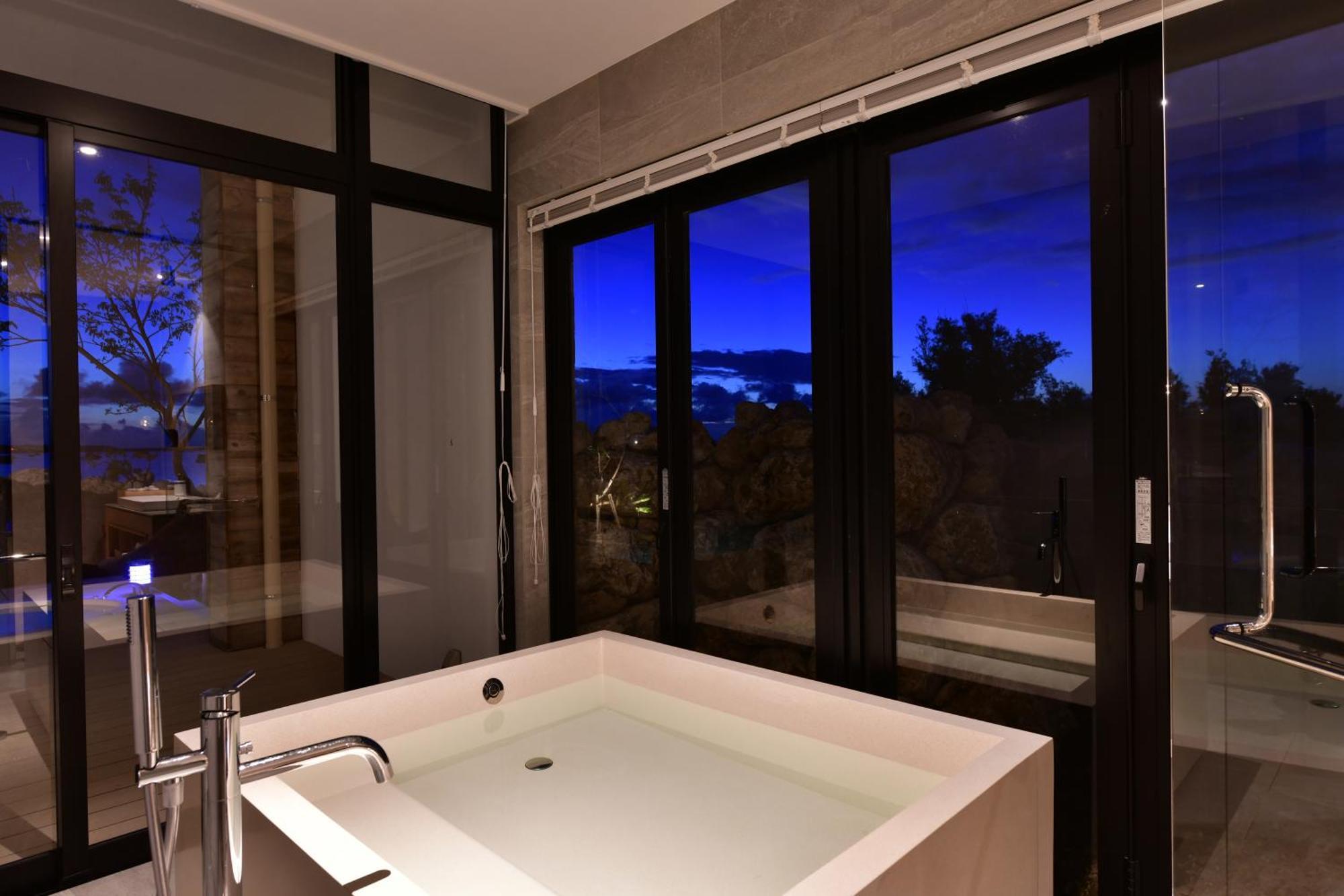 Feliz Villa Suite Irabujima Sawada Miyakojima  Exterior photo